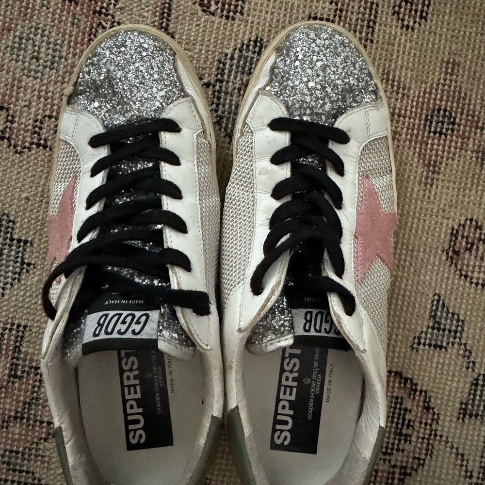 Authentic golden goose super stars size 39